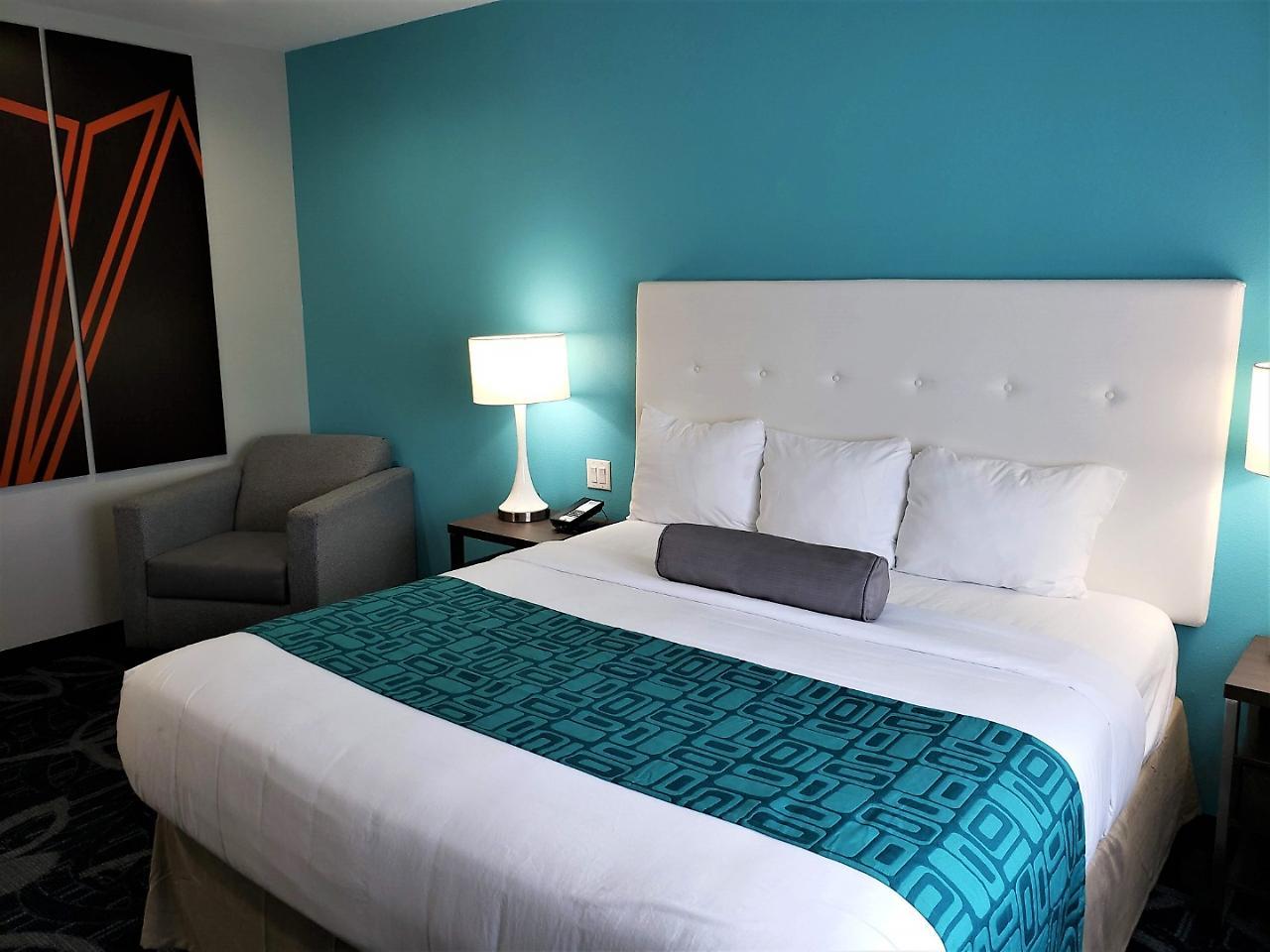Americas Best Value Inn Houston Willowbrook Bagian luar foto