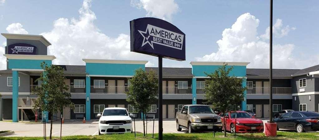 Americas Best Value Inn Houston Willowbrook Bagian luar foto