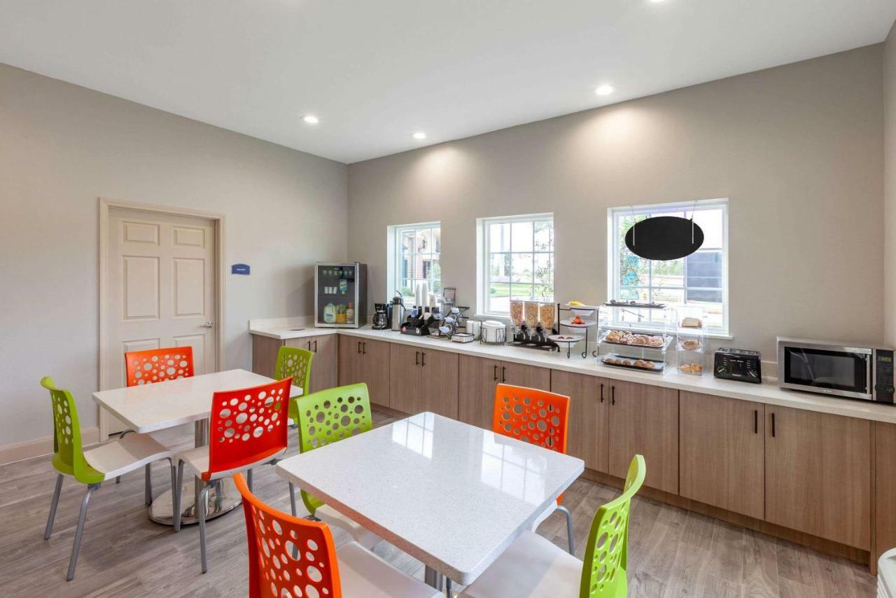 Americas Best Value Inn Houston Willowbrook Bagian luar foto