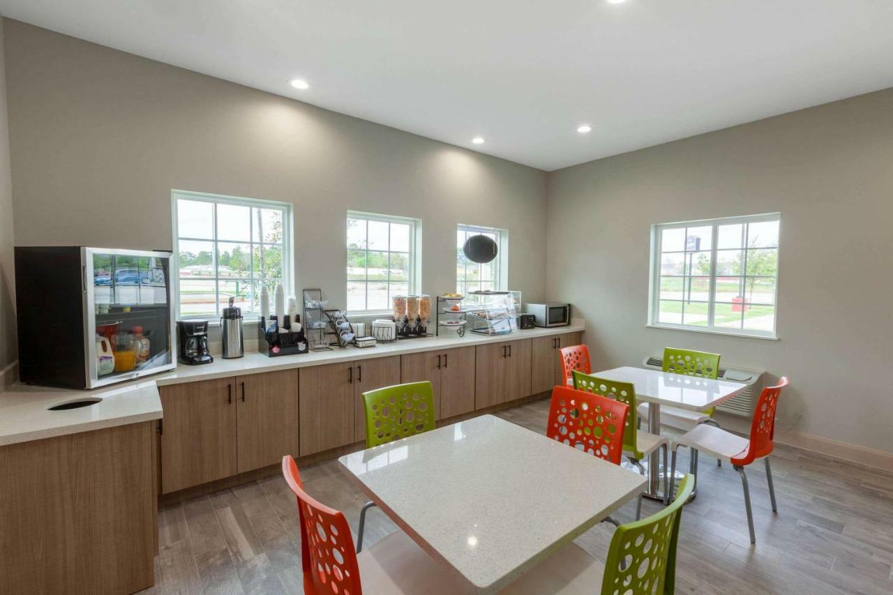 Americas Best Value Inn Houston Willowbrook Bagian luar foto