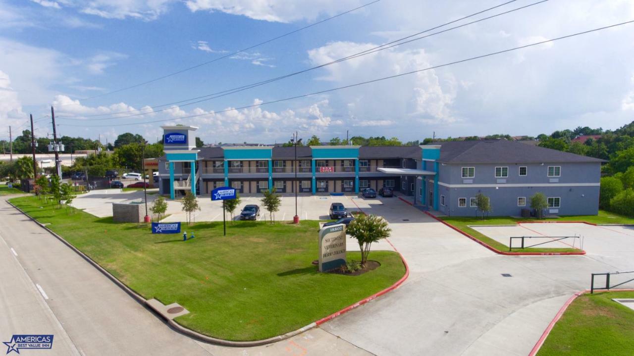 Americas Best Value Inn Houston Willowbrook Bagian luar foto