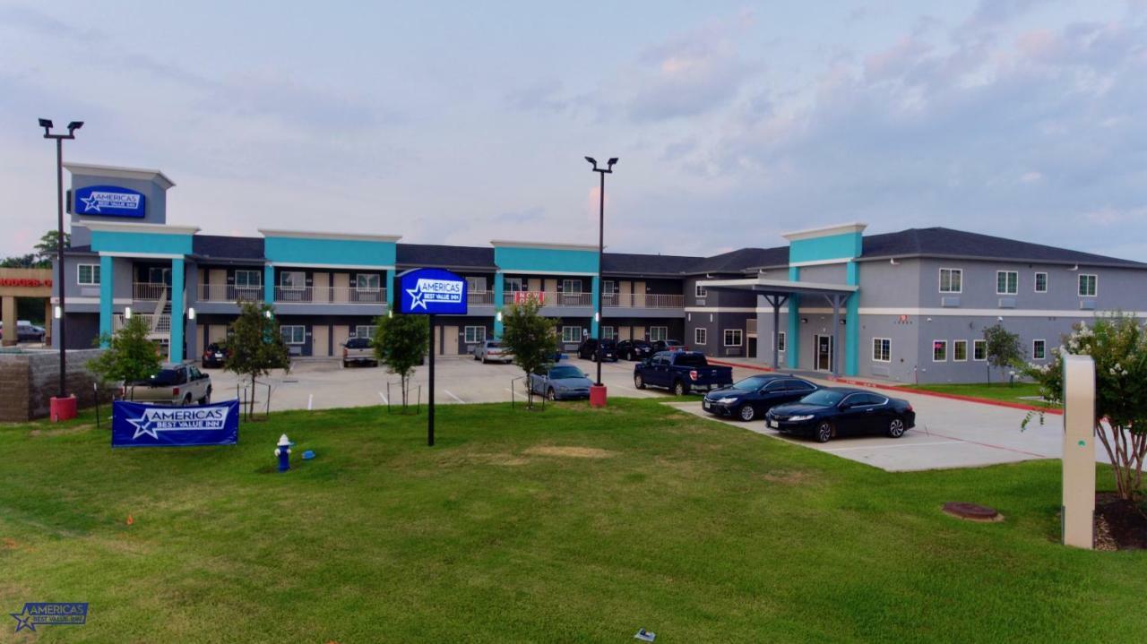 Americas Best Value Inn Houston Willowbrook Bagian luar foto